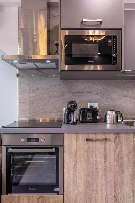 Velvet Noir Apartment By Soea Sliema Kültér fotó